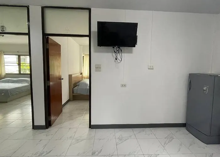 Apartment Manoo House E Bangkok