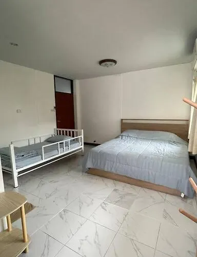 Manoo House E Bangkok